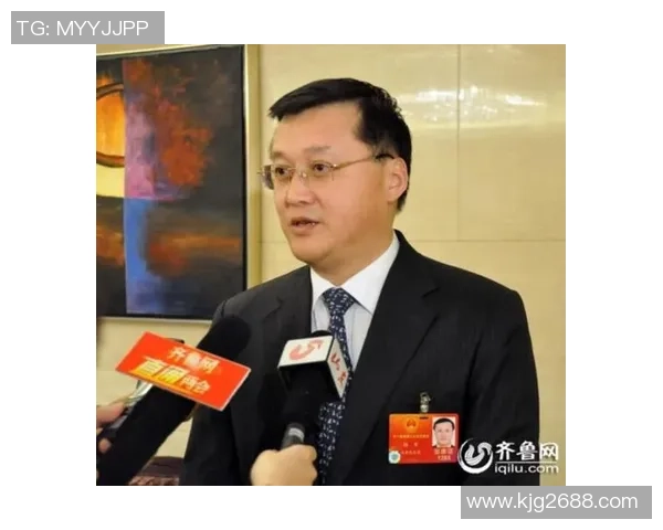 专访攀岩高手杨军揭秘成功背后的心路历程与技巧分享